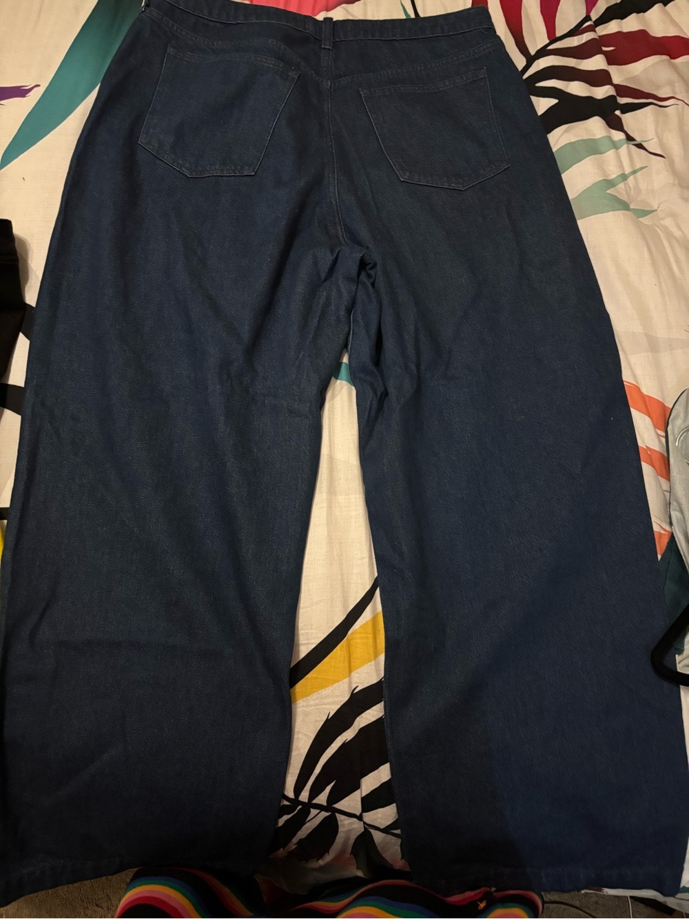 Abercrombie & Fitch Curve Wide-Leg Dark Indigo Jeans - Picture 2 of 2